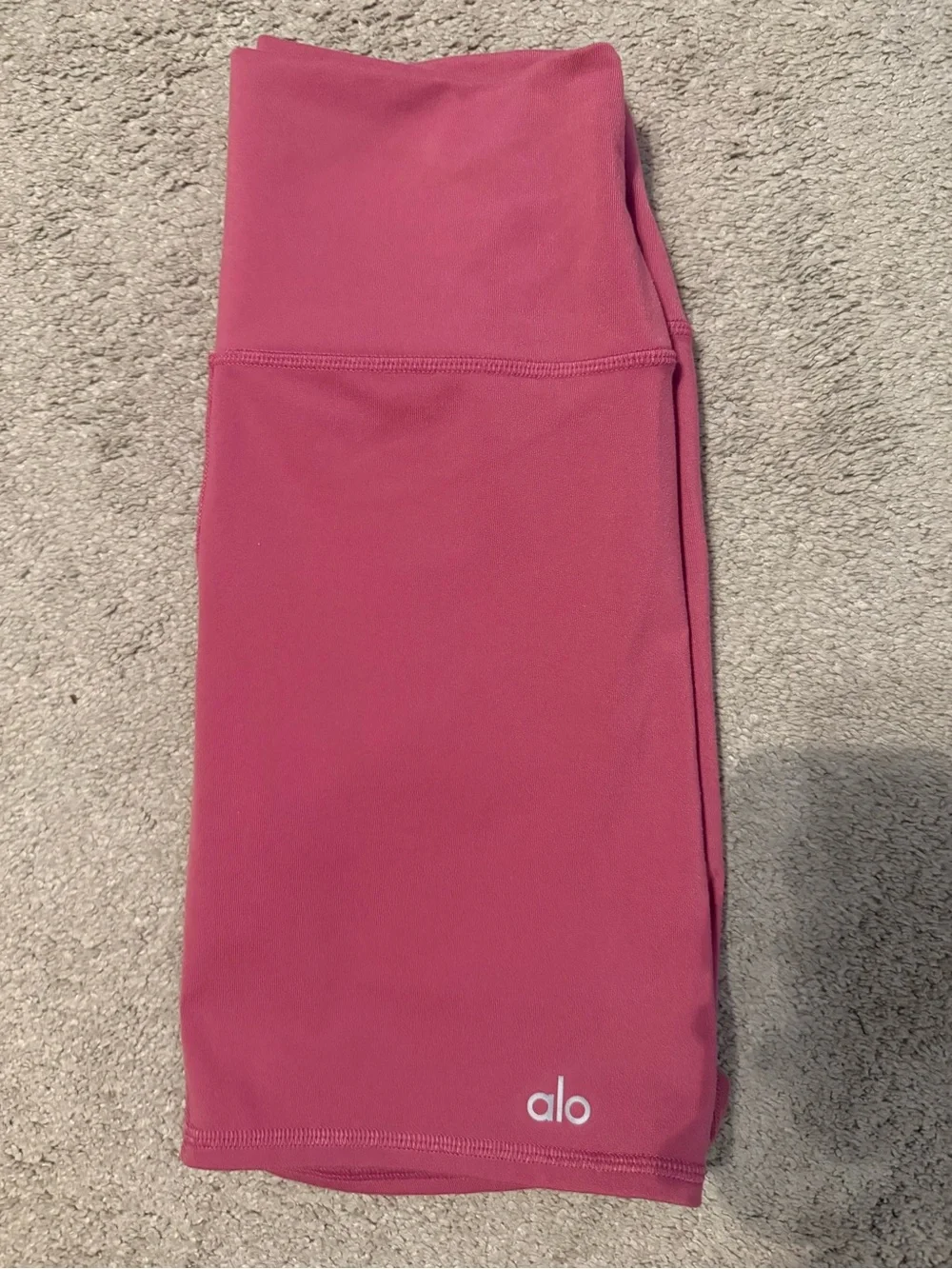 ALO Yoga High-Rise Bike Shorts in Berry